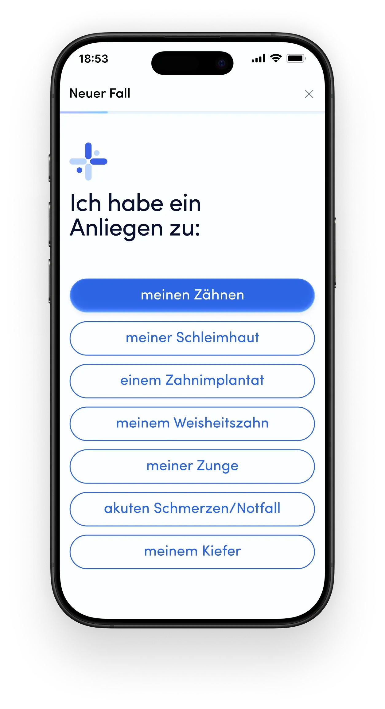 Frau hält sich vor Zahnschmerzen die Wange
